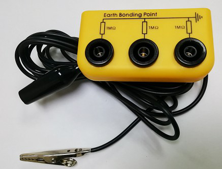 L-BRACKET 3 x BANANA SOCKET SP-HT14